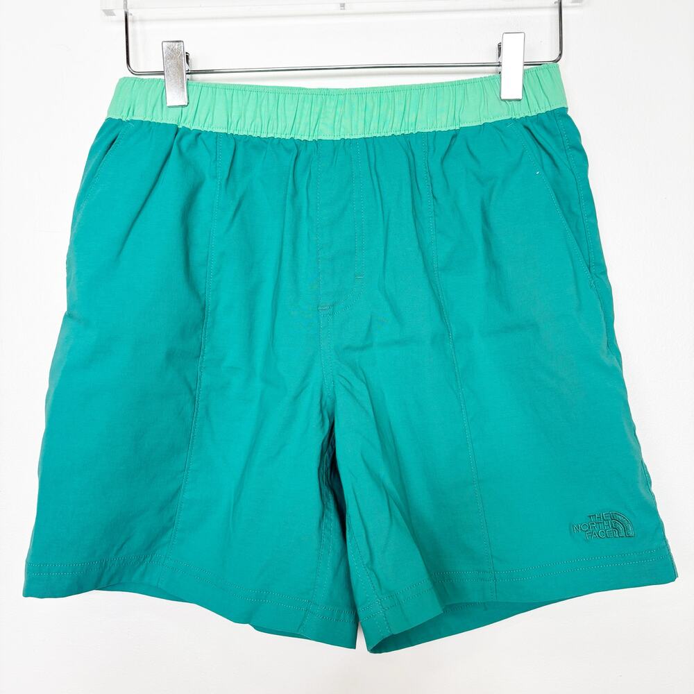 The North Face Class V Pull On Men's Green Shorts S